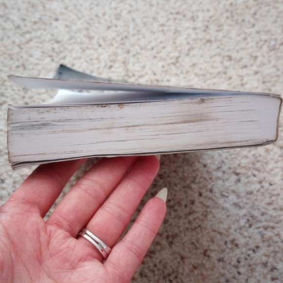 Verity Regretting You Heart of Bones Too Late It Ends With Us Lot Of Books - Picture 11 of 12